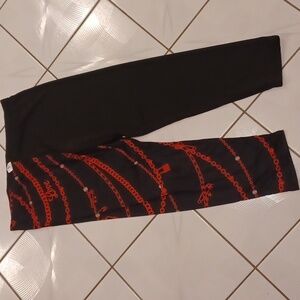 4/$60 New Black & Red Chain Print Leggings - Size 3XL (US18)